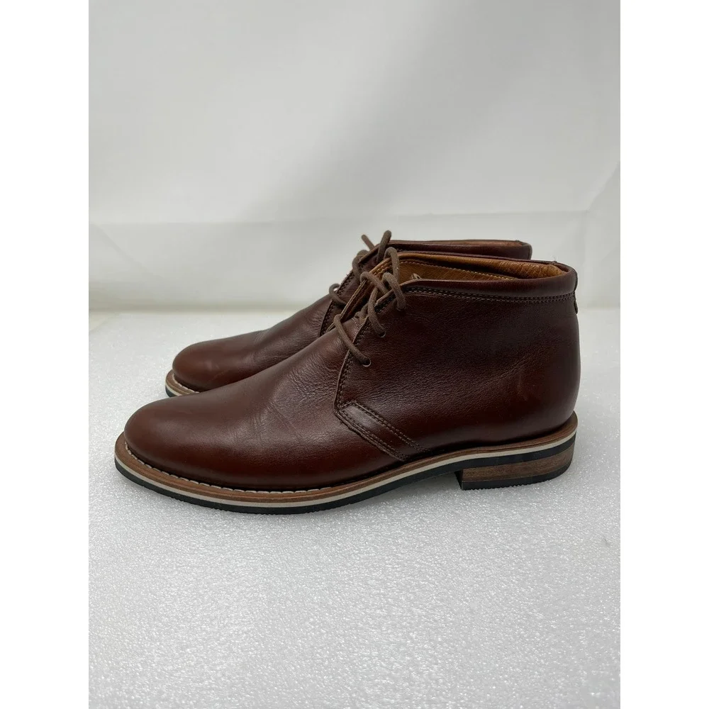 HELM The Hynes Mens 8.5  Brown Leather Chukka Boots M00522 Made in Brazil
